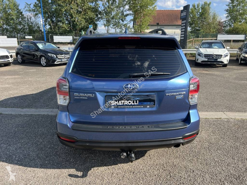 Samochód dostawczy Subaru III 2.0D 147ch 4X4...
