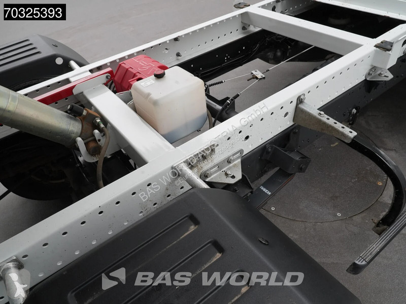 Iveco 35C16 3.0L Kipper met Kist Dubbellucht...