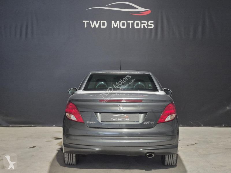 Véhicule utilitaire Peugeot 207 CC 1.6 HDi -...