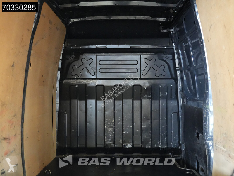 Furgoneta Iveco 35C18 3.0L Automaat Dubbellucht...