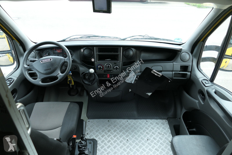 Furgoneta Iveco Daily 35 S11 C30C AUTOMATIK...