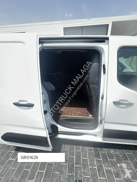 عربة نفعية Citroën BERLINGO XL  BlueHDI 100