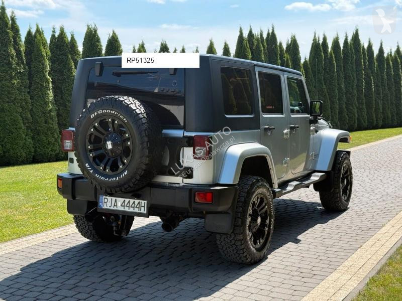 Samochód dostawczy Jeep Unlimited Sahara 3.8 Autom
