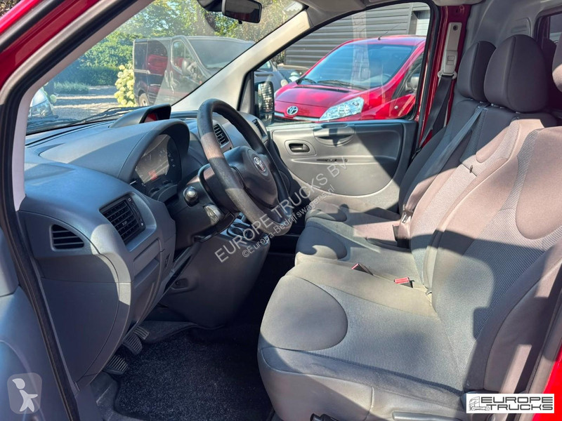 Véhicule utilitaire Toyota