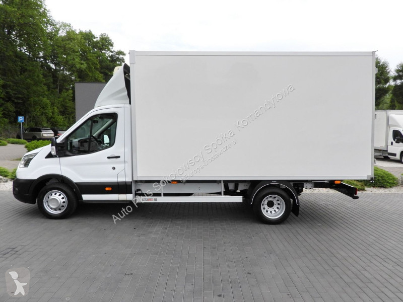 Samochód dostawczy Ford  TRANSIT