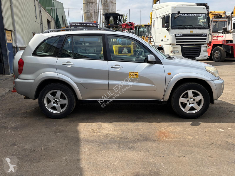 Toyota SUV - 4x4 - Manual Gearbox - Power...
