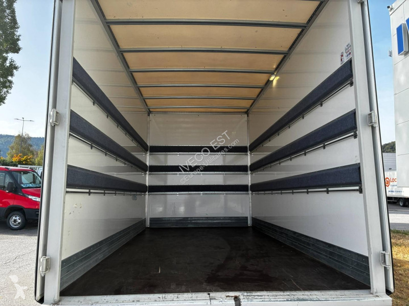 Véhicule utilitaire Iveco CCb 35C16- 3.0l -...