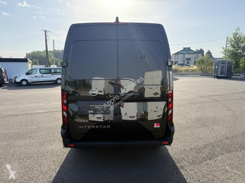 Véhicule utilitaire Nissan INTERSTAR Tekna 3.5t...