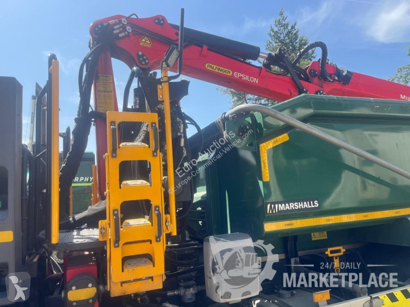 Bedrijfswagen Mercedes ECONIC 3235