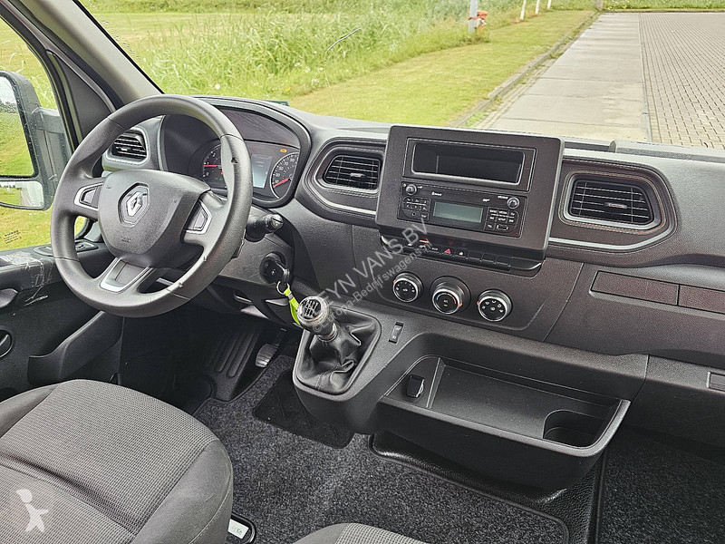 Furgoneta Renault 2.3 Bakwagen Laadklep