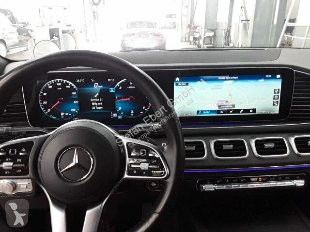 عربة نفعية Mercedes 300d 4M...