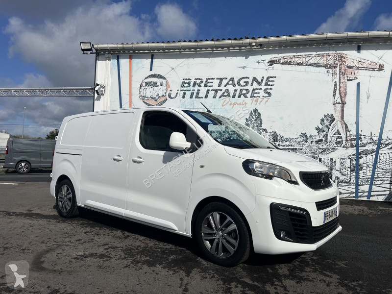 Véhicule utilitaire Peugeot EXPERT FG STANDARD...