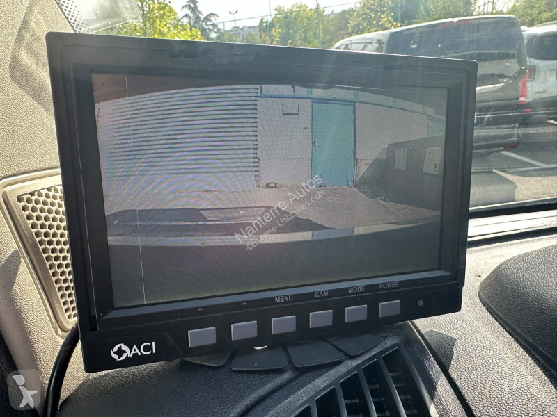 Samochód dostawczy Peugeot BOXER BENNE 18000 HT...