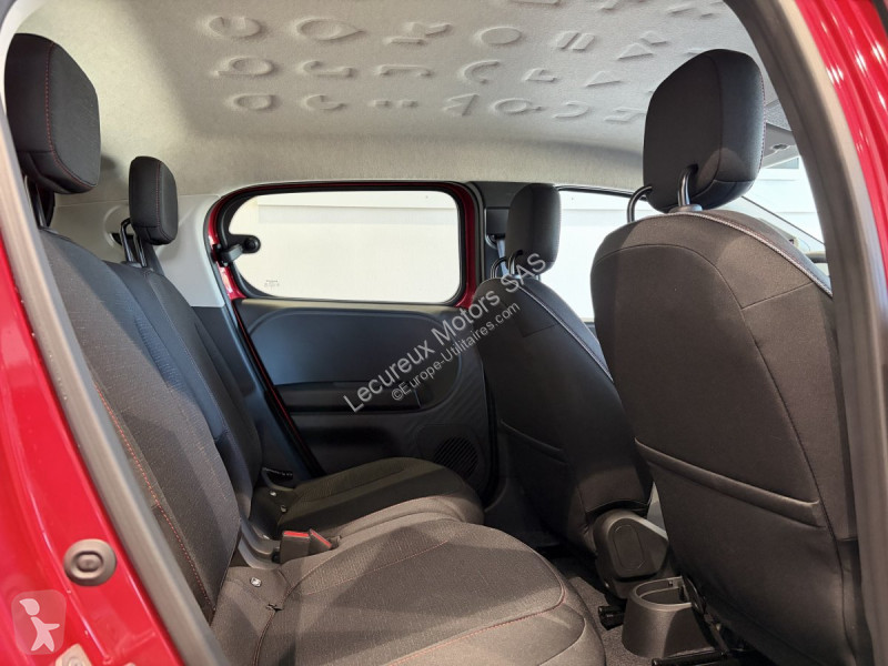 Veicolo commerciale Renault E-tech (4) techno...