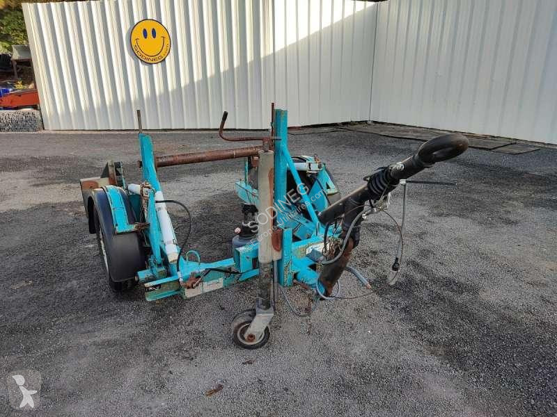 Véhicule utilitaire   PORTE TOURET