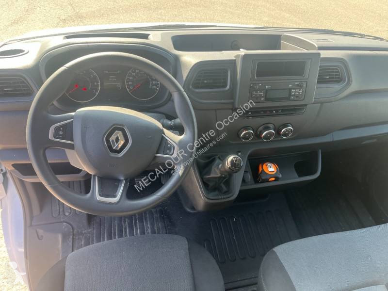 عربة نفعية Renault