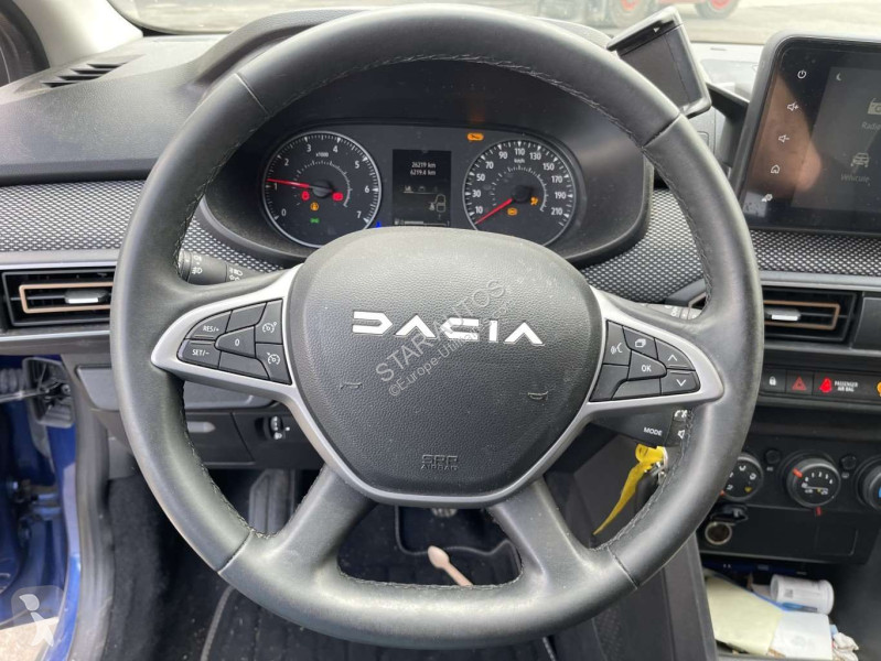 عربة نفعية Dacia