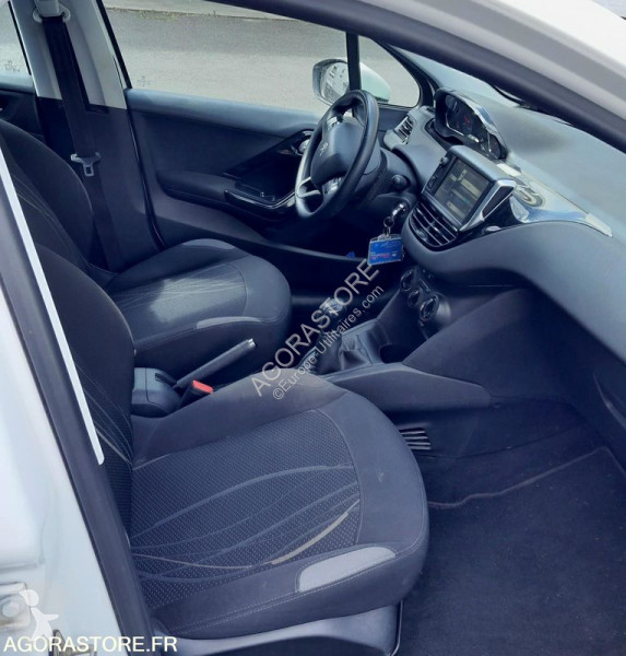 Furgoneta Peugeot 208
