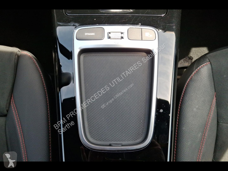 عربة نفعية Mercedes CLA 200 d 150ch AMG Line...