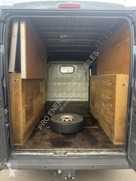 عربة نفعية Peugeot BOXER FG 335 L3H2 3.0 HDI...