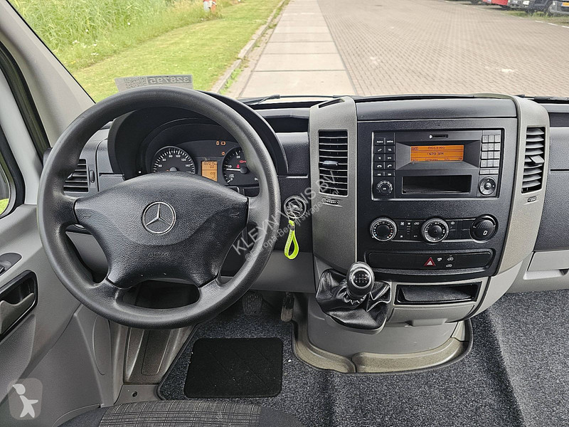 Furgoneta Mercedes 313 ac trekhaak