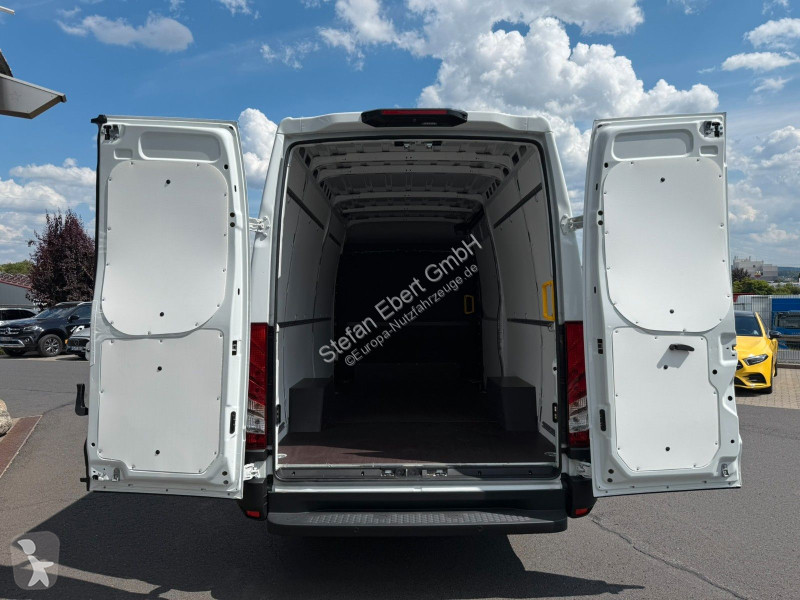 Iveco 35S16A8 V Kastenwagen *R 3520 mm*...