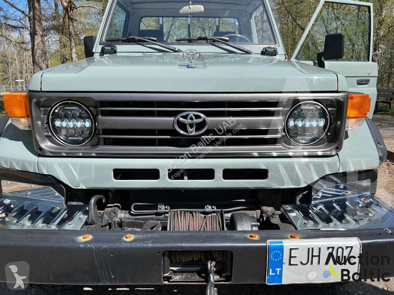 Furgoneta Toyota