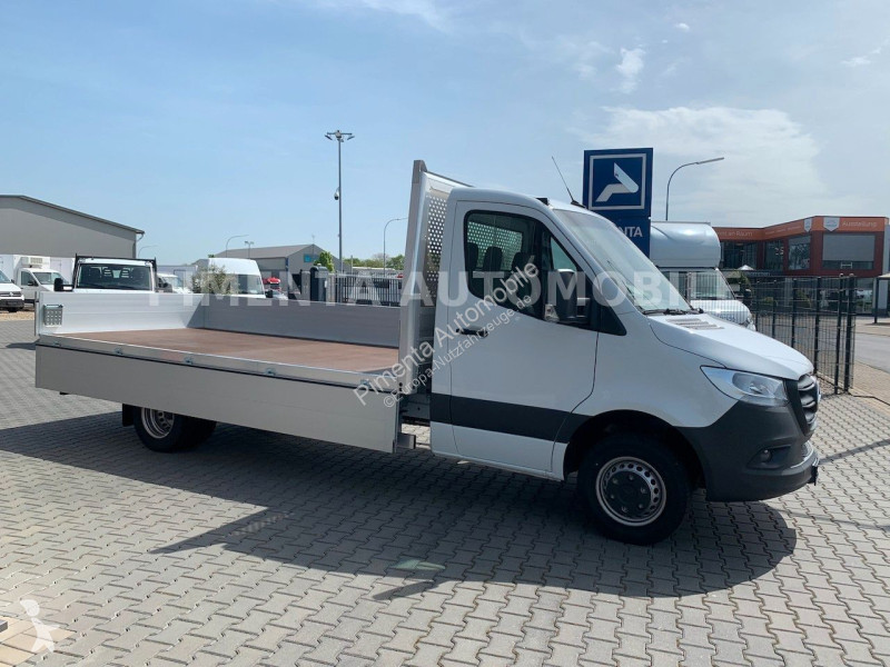 Furgoneta Mercedes 517 43 5t ALU PRITSCHE 4,40m...