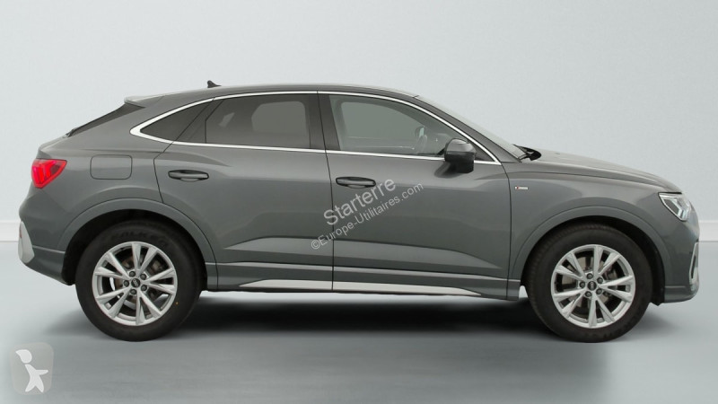 Audi Q3 Transporter