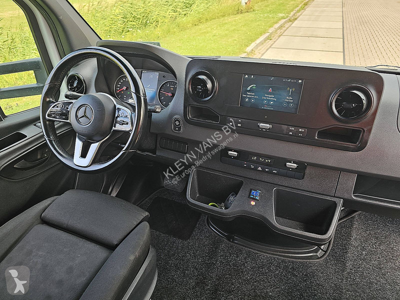 Bedrijfswagen Mercedes 515 ac automaat EURO6
