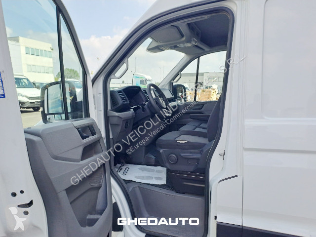عربة نفعية Volkswagen Crafter FURGONE