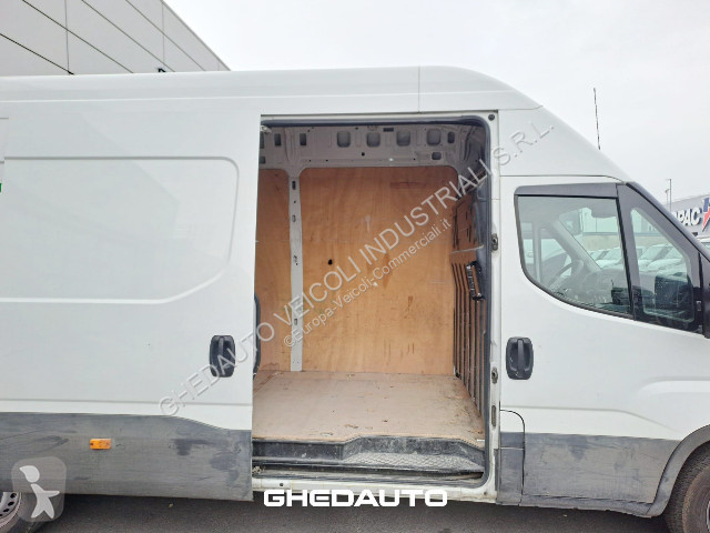 Furgoneta Iveco Daily 35S16 - 35S16 V