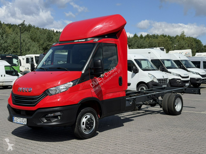 Лекотоварен автомобил Iveco