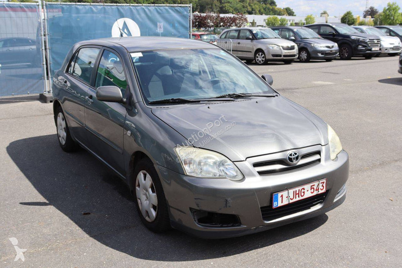 Autoutilitară Toyota