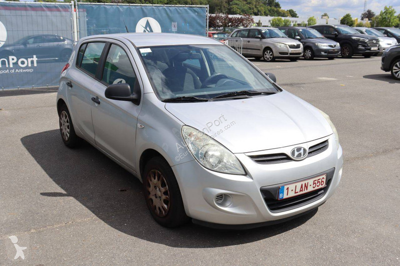 Hyundai i20 Transporter