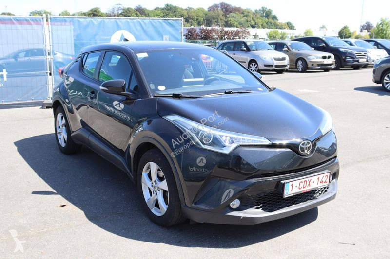 Autoutilitară Toyota
