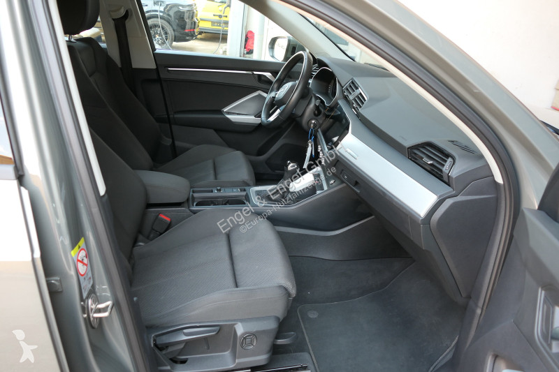 عربة نفعية Audi Q3 35 TDI Advanced Klima AHK...