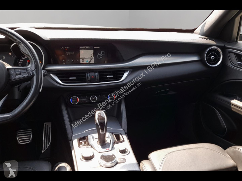 Samochód dostawczy Alfa-Roméo Stelvio 2.2...