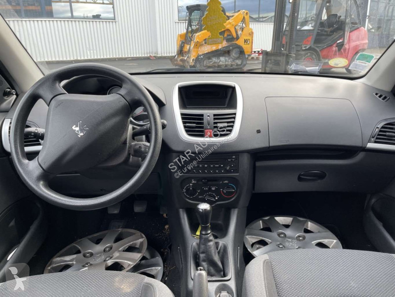 Véhicule utilitaire Peugeot