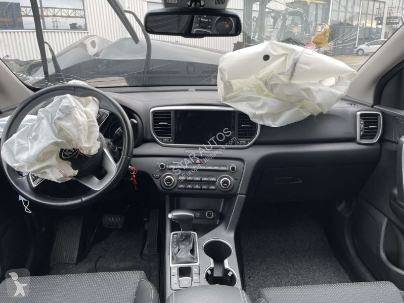 Samochód dostawczy KIA