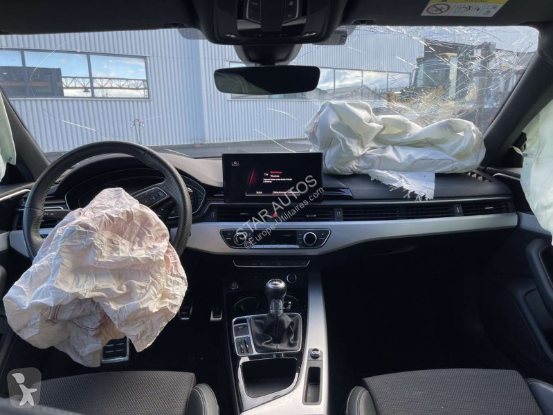 Samochód dostawczy Audi