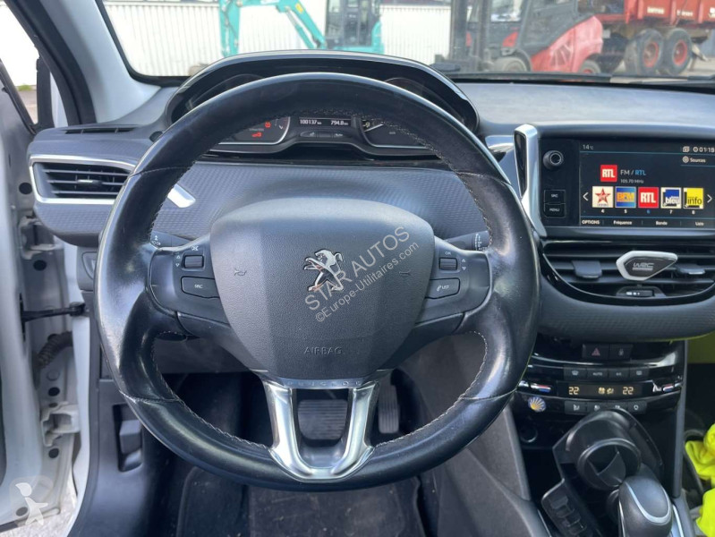 Peugeot  van
