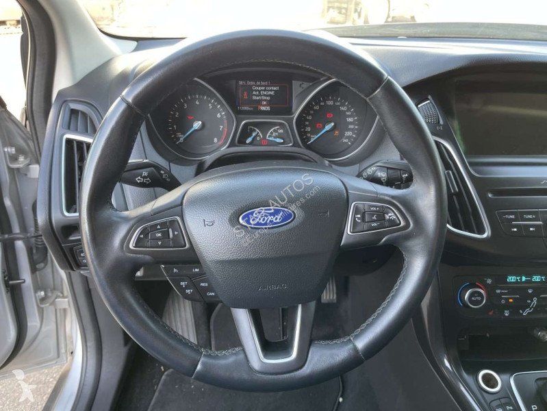 Véhicule utilitaire Ford