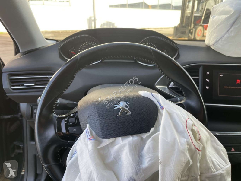 Peugeot  van