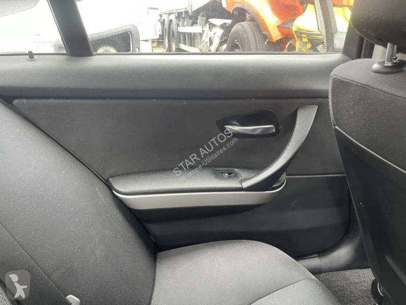 عربة نفعية BMW