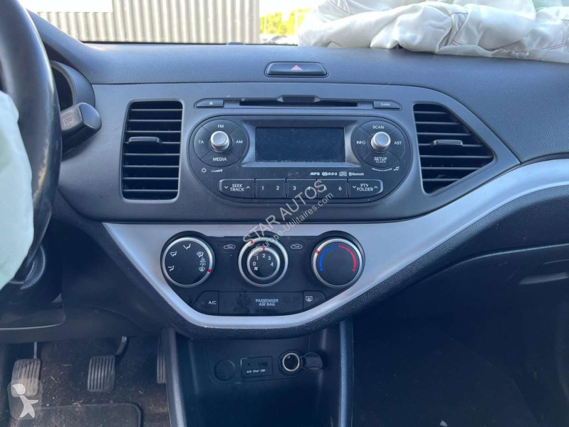 Véhicule utilitaire KIA