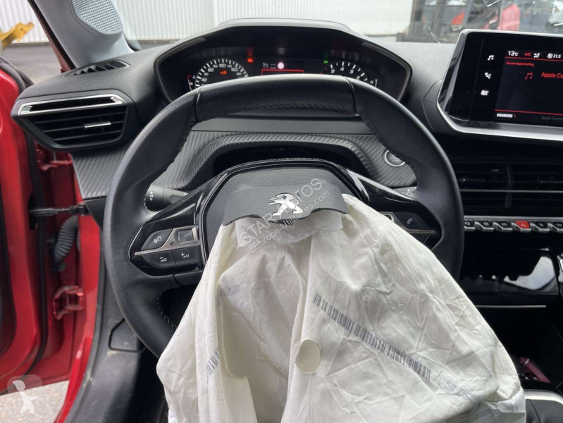 Véhicule utilitaire Peugeot