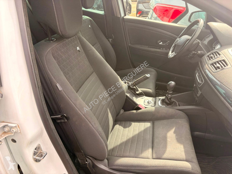 عربة نفعية Renault 1.2 TCe 115 / DS246