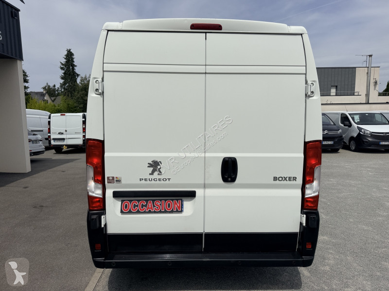 Furgoneta Peugeot BOXER FG 335 L3H2 2.0 BLUEHDI...