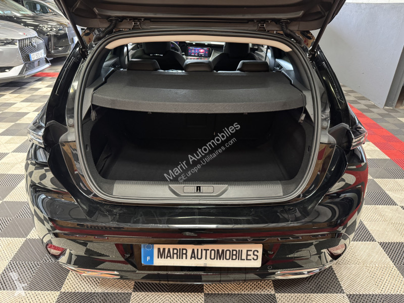 عربة نفعية Peugeot 308